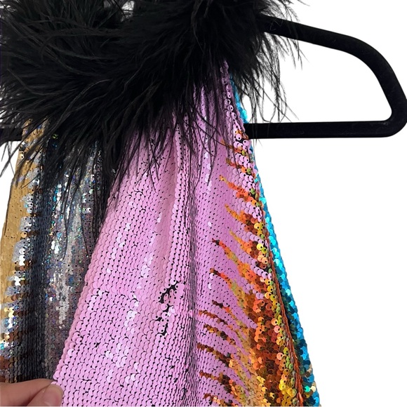 Queen of Sparkles Multicolor Sequin Stripe Feather Sleeveless Top Small - Picture 10 of 13